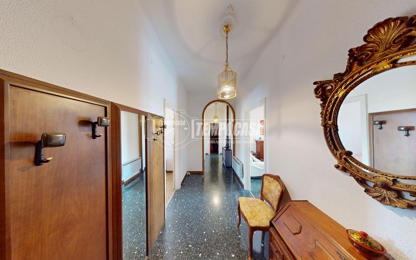 Quadrilocale in Piazza Giacomo Matteotti 10, Albenga
