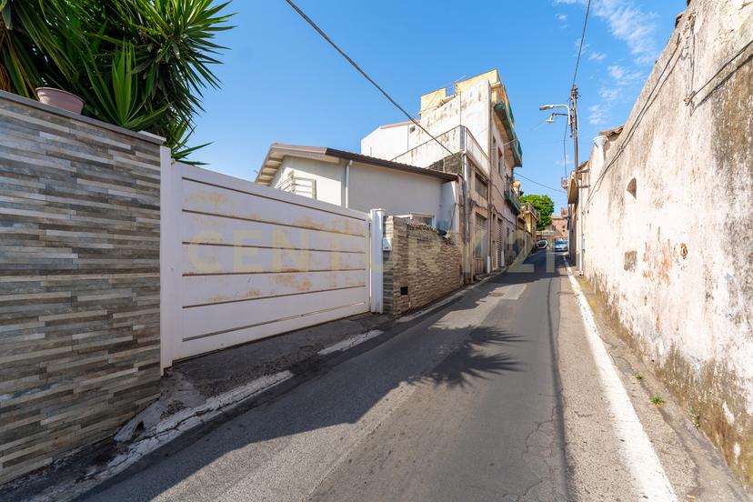 Villa in Via Immacolata, Catania