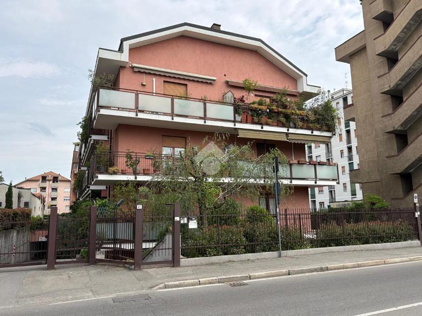 Trilocale in Via Mentana 41, Monza — foto 4 di 5