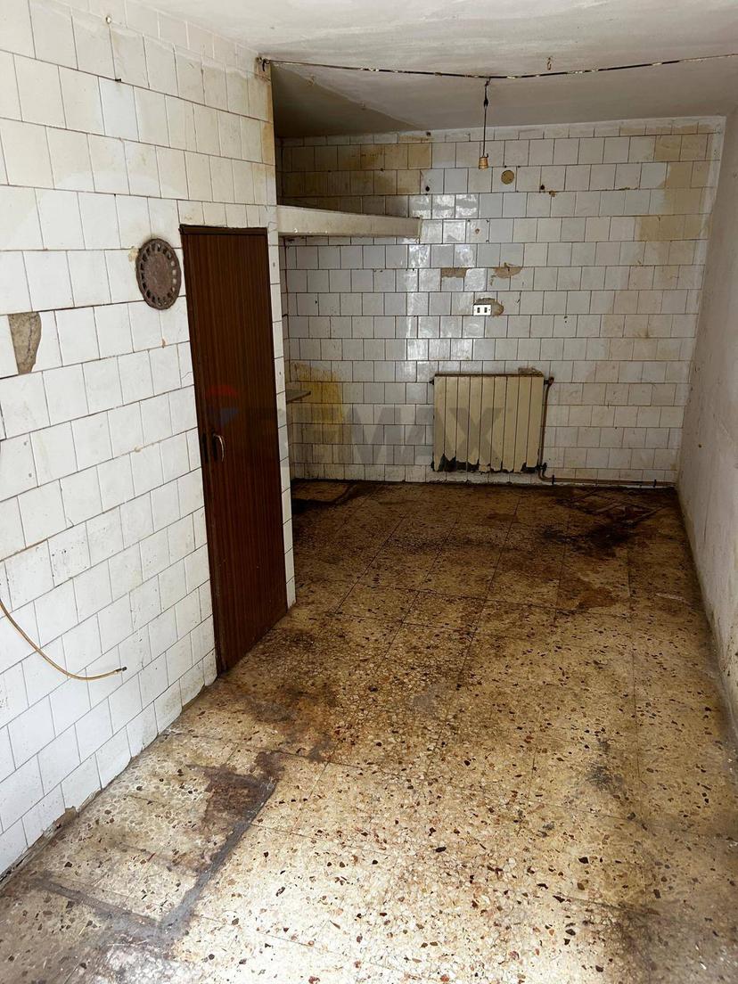 Casa indipendente in Piazza Trinacria 4, Valguarnera Caropepe — foto 5 di 5