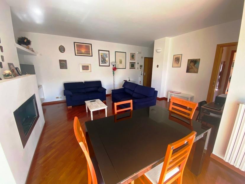 Trilocale in Via G. di Vittorio 4/B, Casamassima
