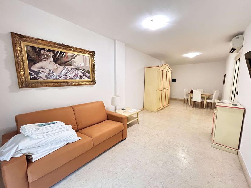 Trilocale in Via Agello, Desenzano del Garda — foto 4 di 5