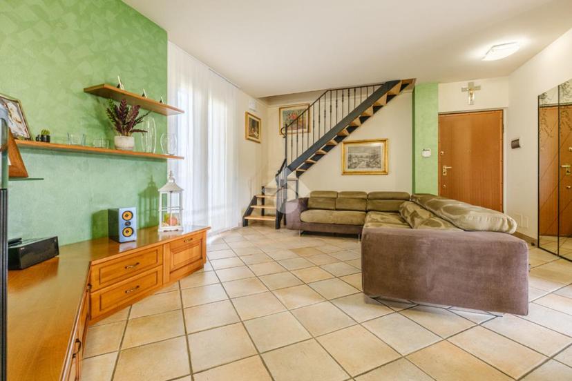 Appartamento in Viale Lombardia 50, Torre Boldone — foto 3 di 5