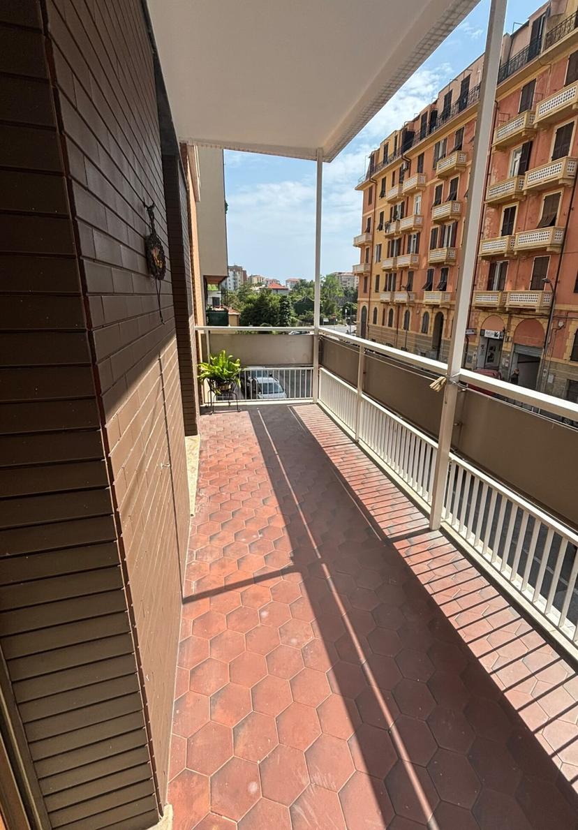 Trilocale in Via Don Minzoni, Savona