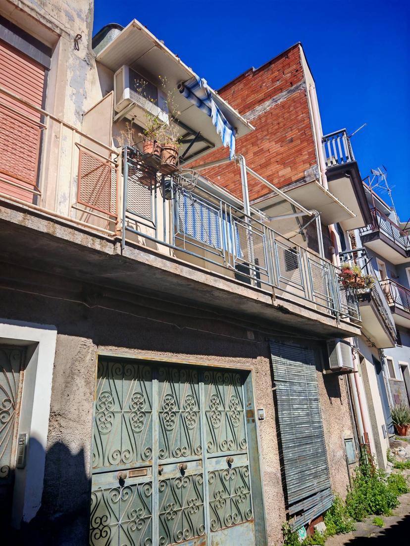 Casa indipendente in Vico Addario 28, Paternò — foto 3 di 5