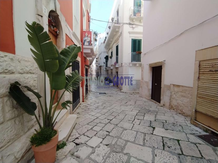 Casa indipendente in Via Andrea Angiulli 28, Castellana Grotte — foto 3 di 5