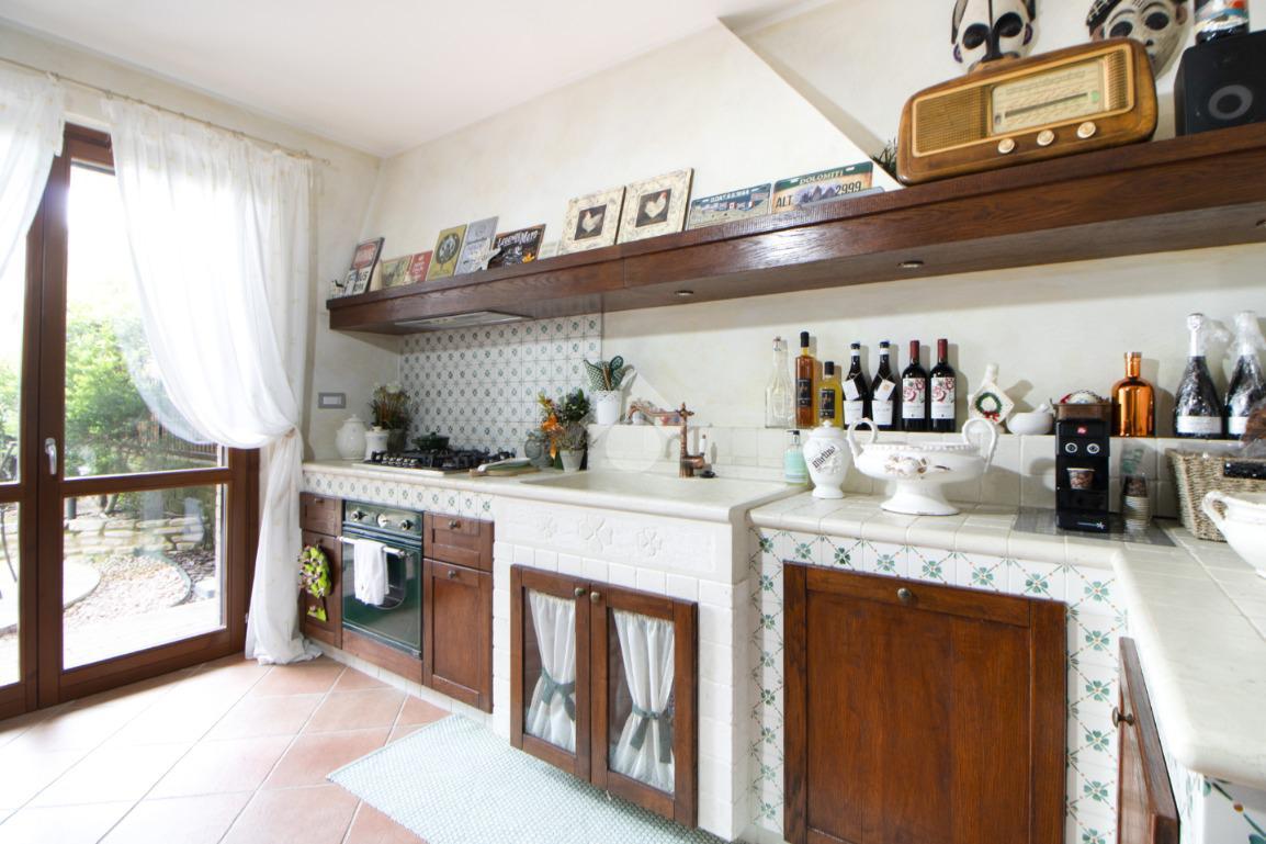 Villa a schiera in Via Francesco Paolo d' Annunzio 11, Pescara