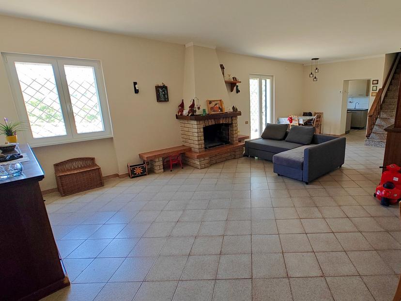 Casa indipendente in Vocabolo Costaleone 91, Montecastrilli — foto 2 di 5
