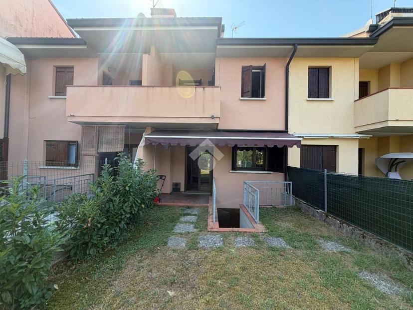 Villa a schiera in Via Artemisia Gentileschi, Pieve di Soligo — foto 4 di 5