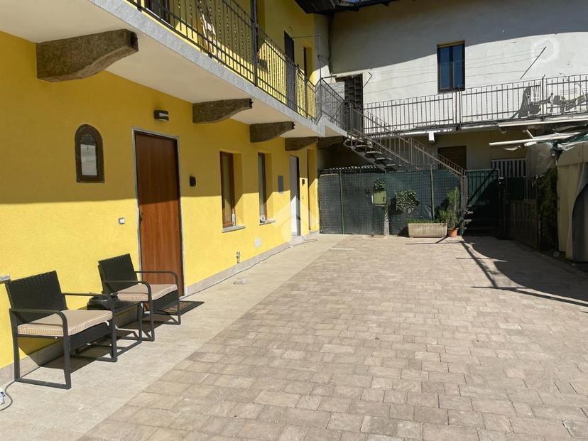 Casa indipendente in Via Addolorata 12, Cardano al Campo — foto 5 di 5