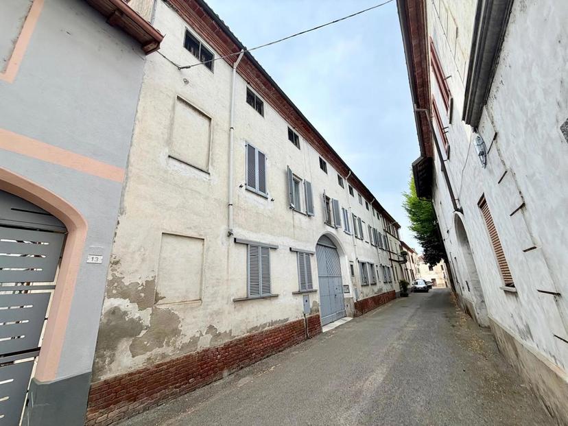 Cascina in  Via Castellazzi 15, Sartirana Lomellina — foto 5 di 5
