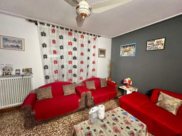 Villa bifamiliare in Via Giuseppe Garibaldi 48, Moglia — foto 5 di 5