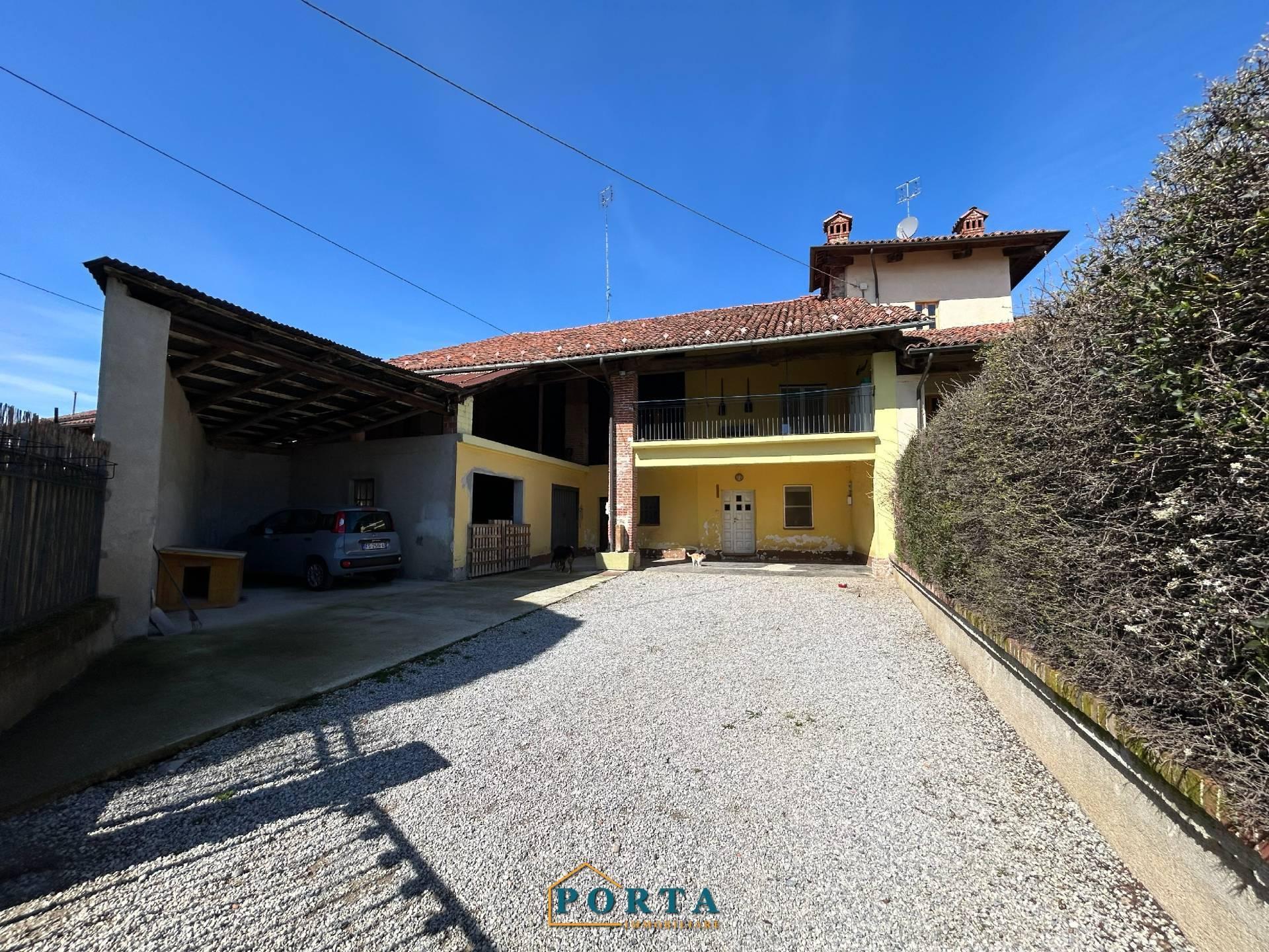 Rustico in Località Gratteria 19, Mondovì