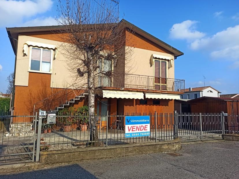 Casa indipendente in Viale Ungheria 95, Noventa Vicentina — foto 3 di 5