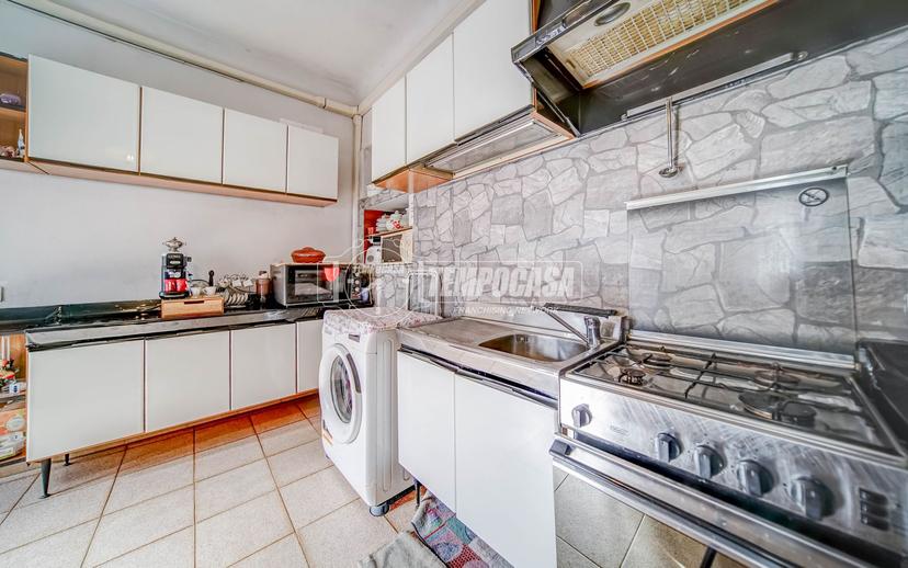 Casa indipendente in Via G. Matteotti, Castronno — foto 3 di 5