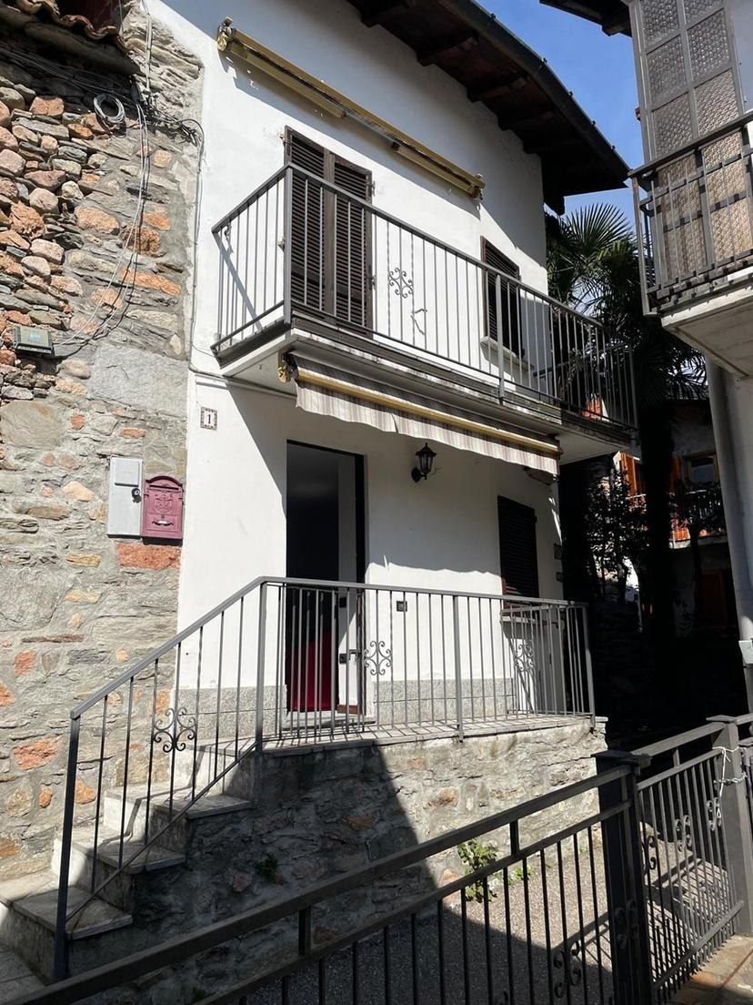 Trilocale in Via Garibaldi 8, Cuasso al Monte — foto 5 di 5