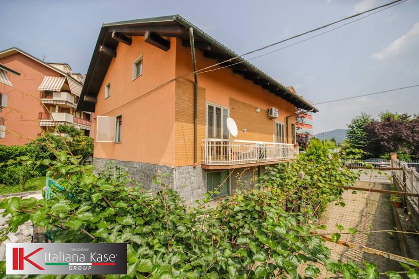 Villa in Via Alessandria 17, San Mauro Torinese — foto 3 di 5