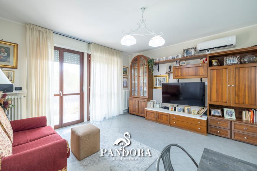 Appartamento in Via Cadore 28, Cardano al Campo — foto 5 di 5