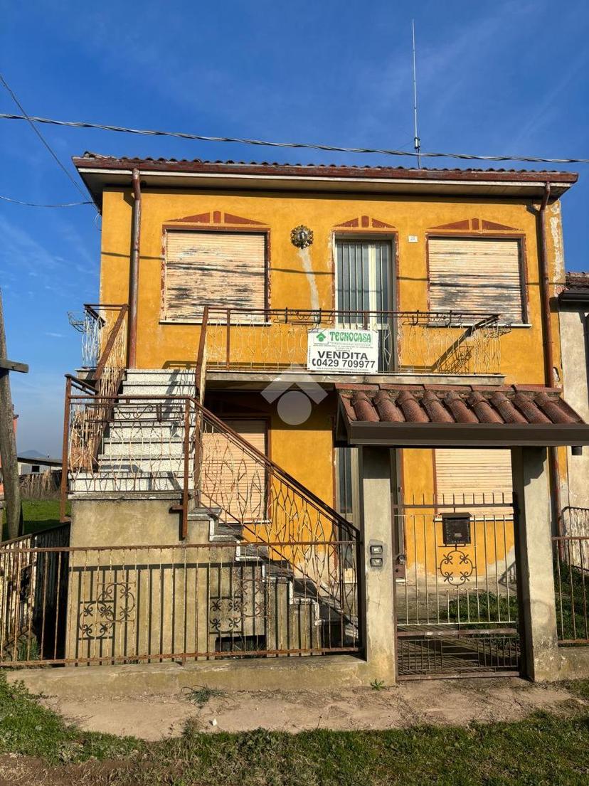 Casa indipendente in Via Gorzon Sinistro Inferiore 33, Stanghella — foto 2 di 5