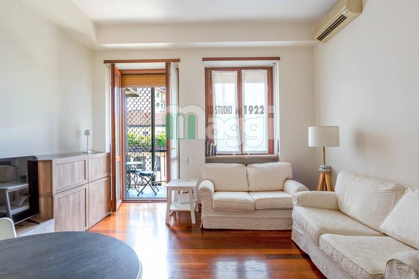 Bilocale in Via Privata Reggio, Milano