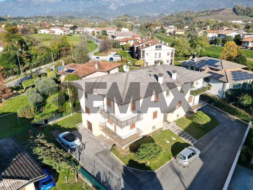Appartamento in Borgata Costacurta 24, Cappella Maggiore — foto 3 di 5