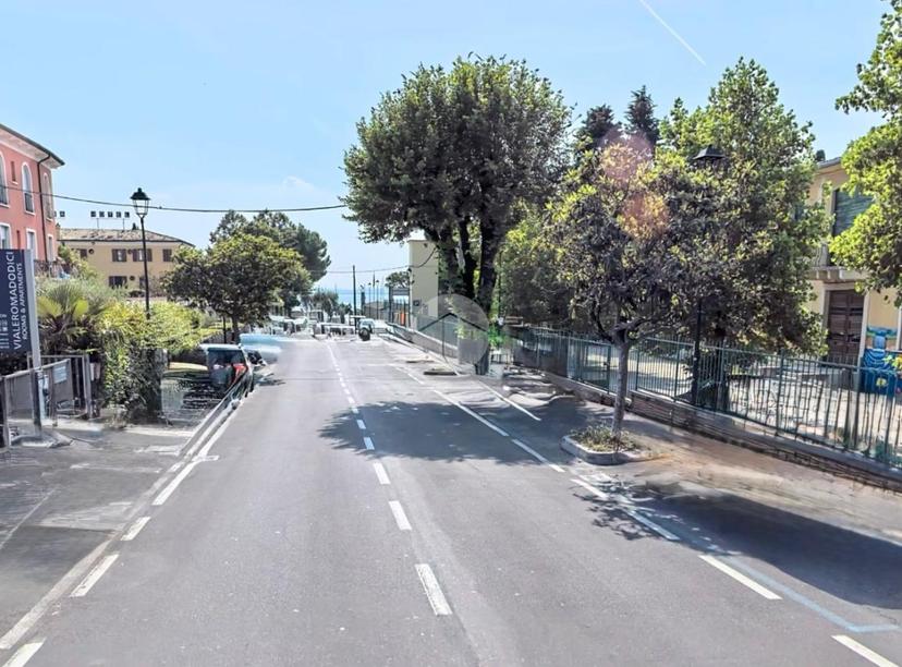 Trilocale in Viale Roma 5, Lazise — foto 3 di 5