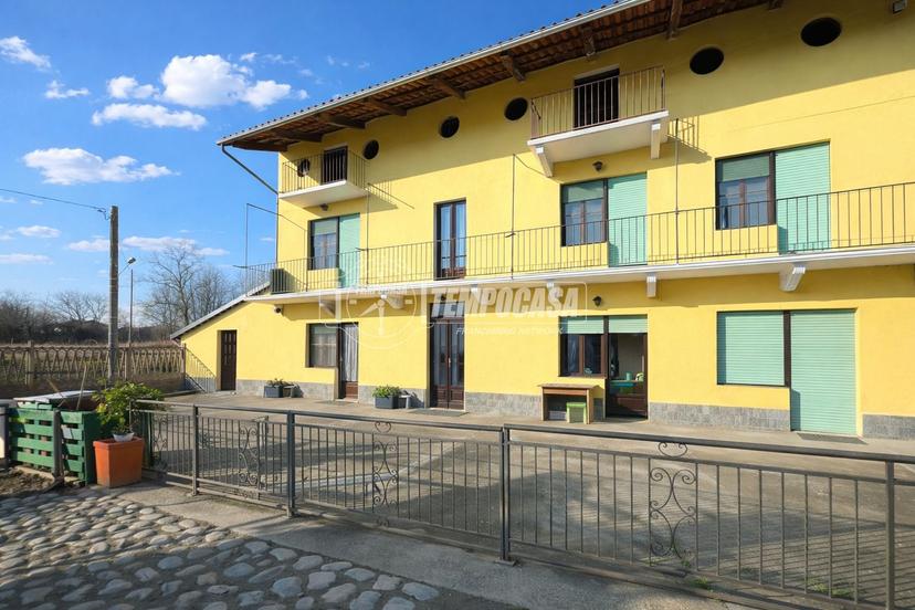 Cascina in Via Cascina Ova, Vische — foto 3 di 5