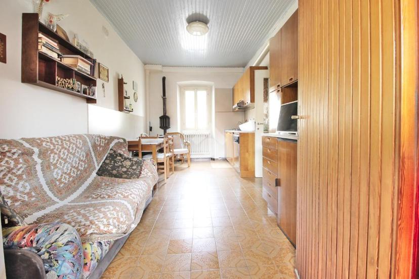 Casa indipendente in Via Porta Spinola 7, Mariano Comense — foto 2 di 5