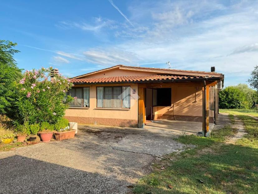 Villa in Localita' Bandita, Fabrica di Roma — foto 2 di 5