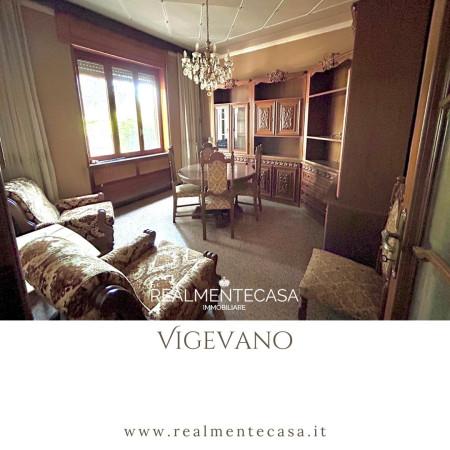 Villa in Via Gravellona, Vigevano