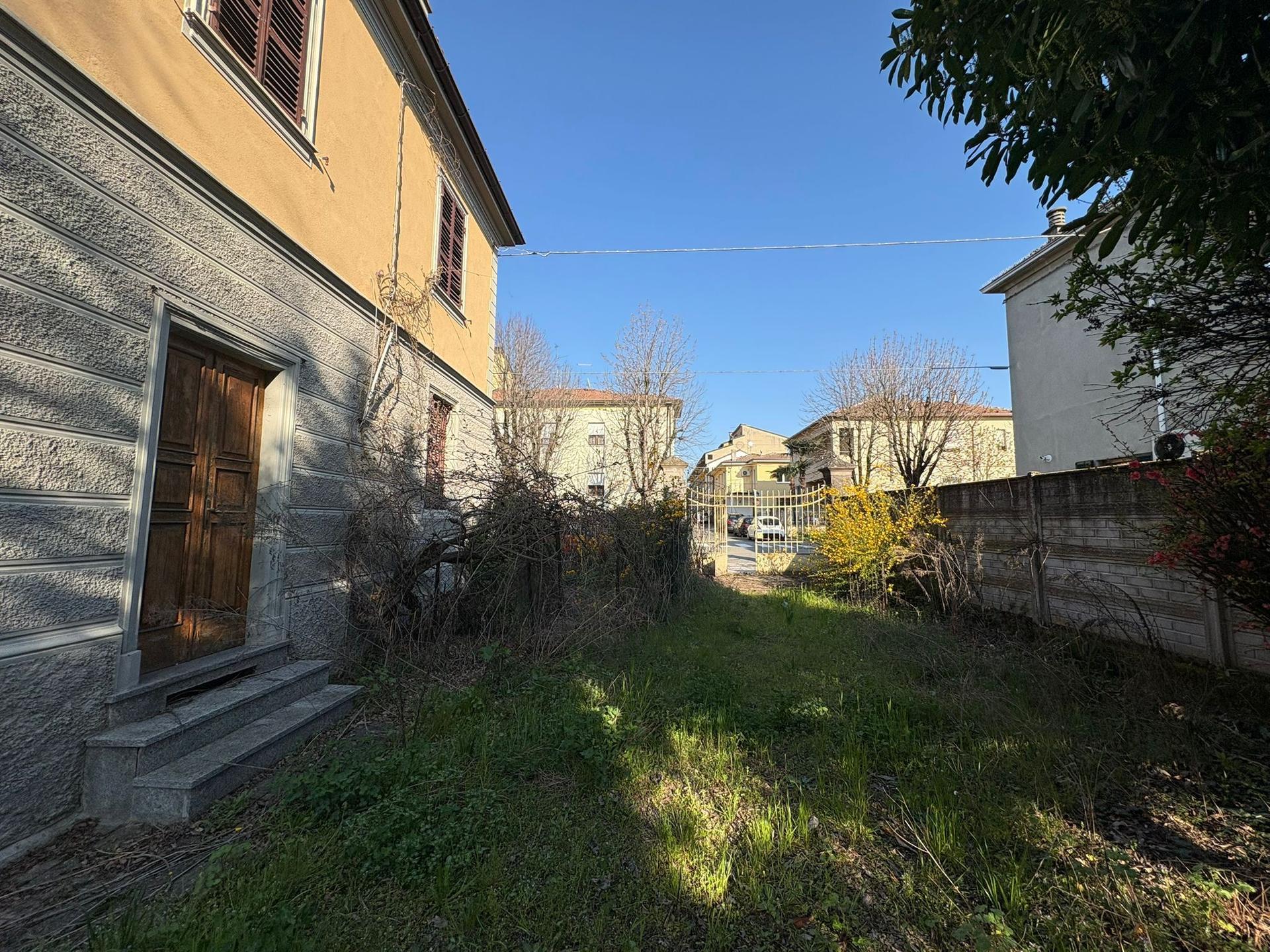 Villa a schiera, Borgonovo Val Tidone