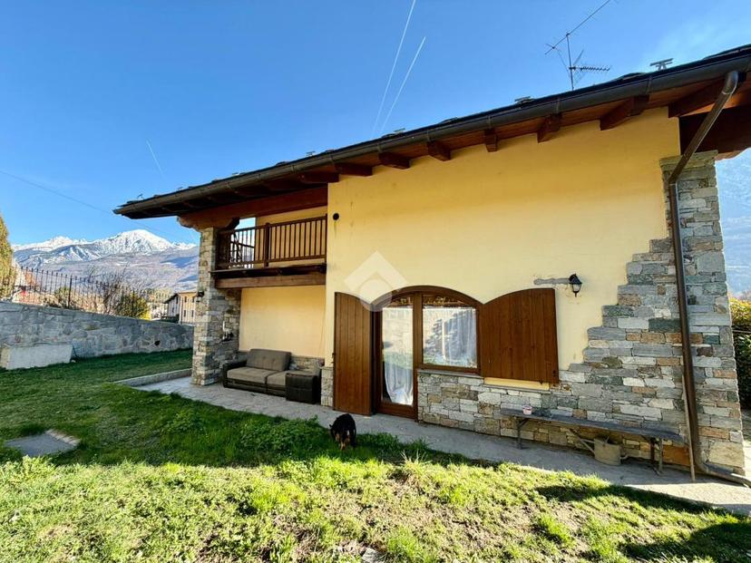 Villa in Via Aosta 48, Quart — foto 2 di 5