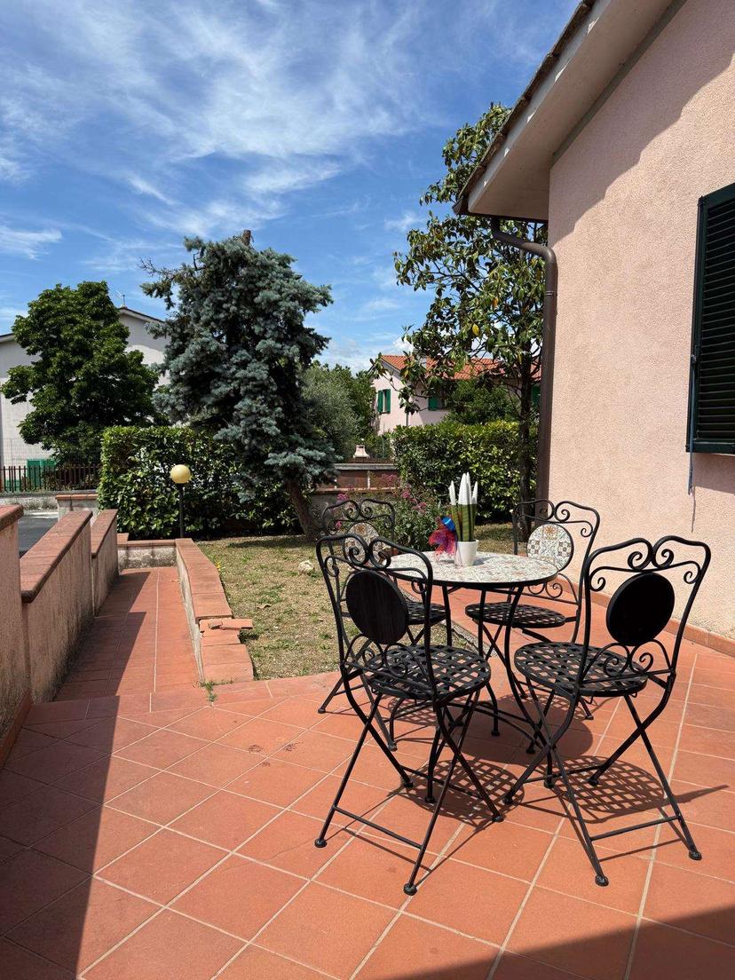 Villa unifamiliare in Via Friuli 4, Spello — foto 4 di 5