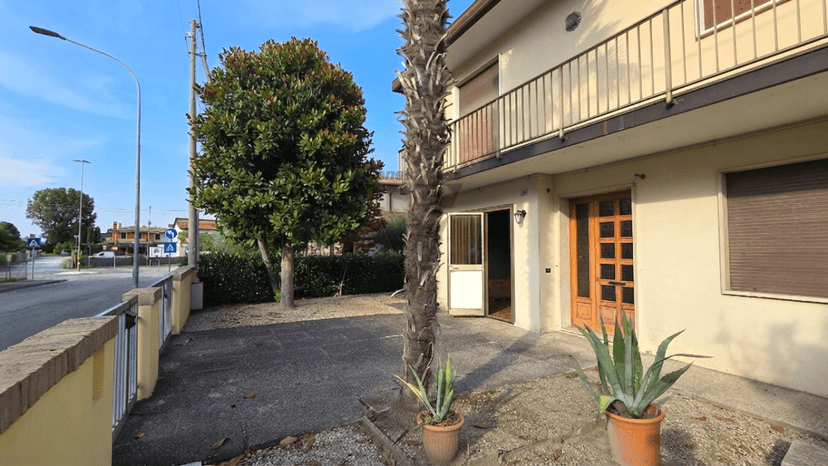 Villa in Via Alcide De Gasperi 16, Campagna Lupia — foto 2 di 5
