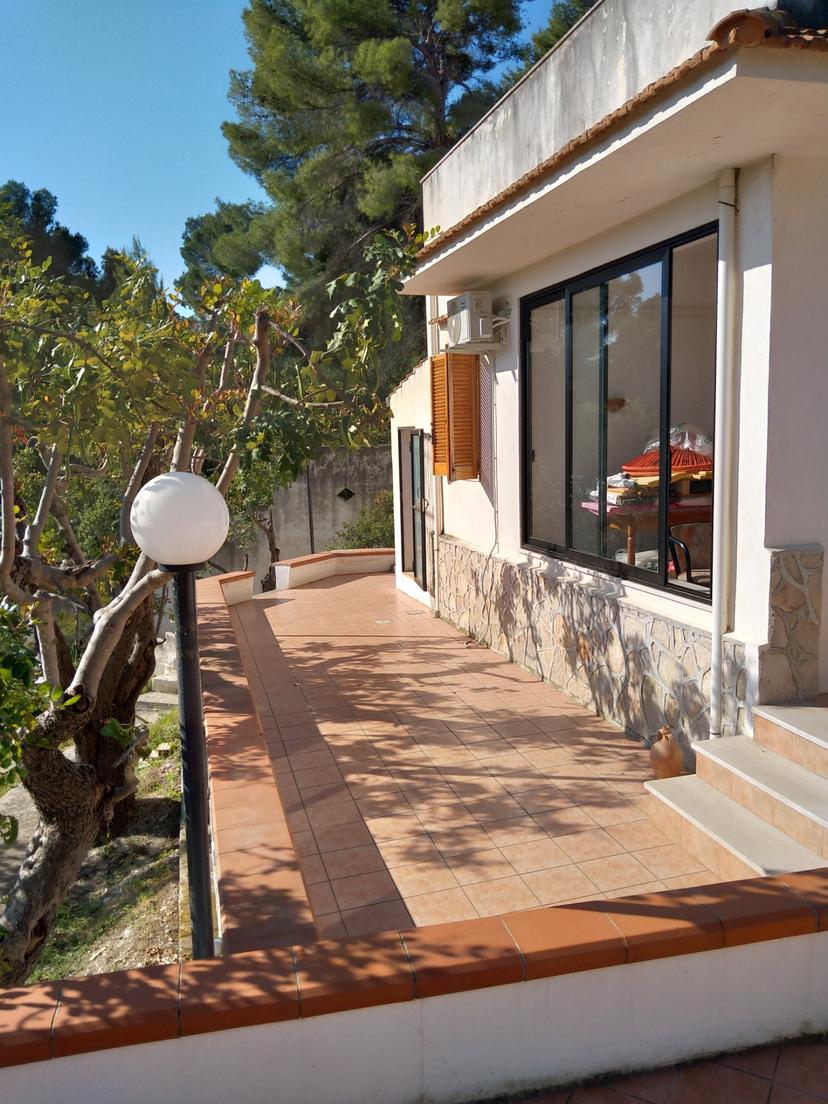 Casa indipendente in Via del Carbonaio, Vico del Gargano — foto 5 di 5