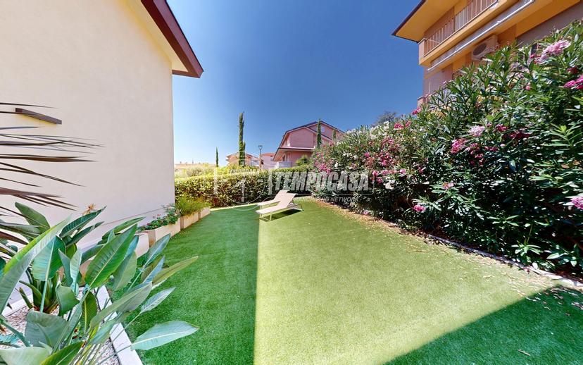 Villa in Via Pietro Minnucci 4, Fermo — foto 3 di 5