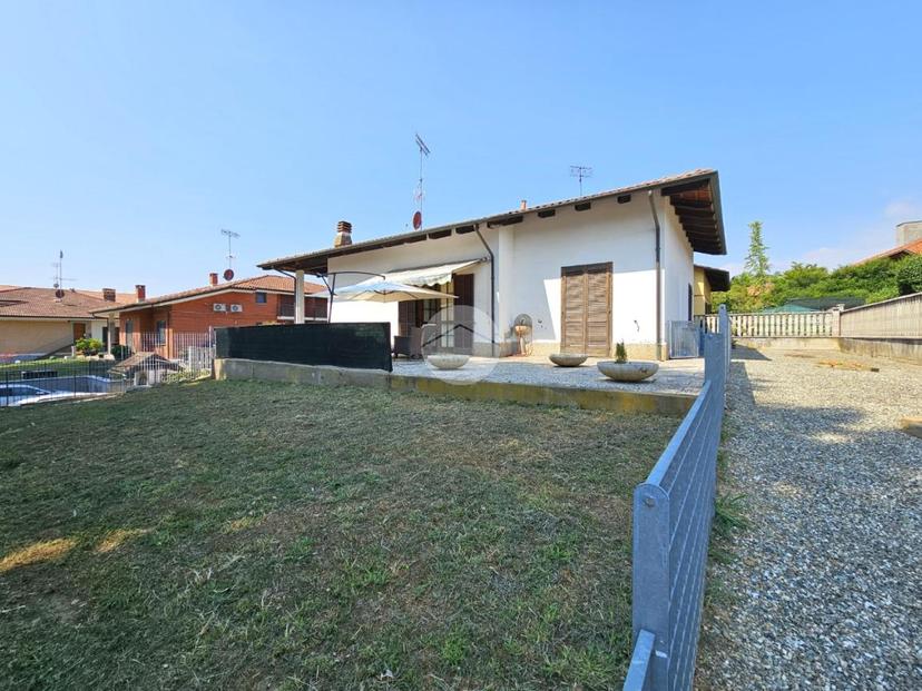 Villa a schiera in Str. Cascina Rossa 9, Torrazza Piemonte — foto 3 di 5