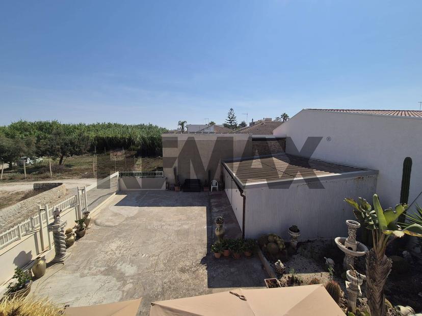 Villa in Via Marte 8, Vittoria — foto 2 di 5