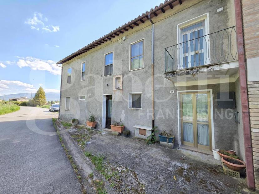 Terratetto unifamiliare in Via dell'Attone, Bevagna — foto 3 di 5