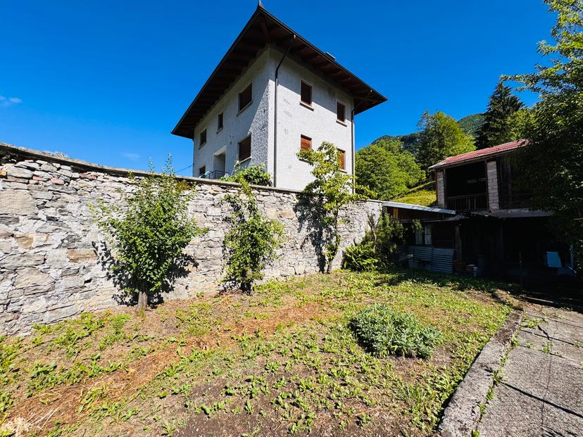 Porzione di casa, Forni di Sotto — foto 4 di 5