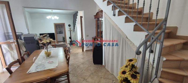 Casa indipendente in Via Soria, Valderice — foto 3 di 5