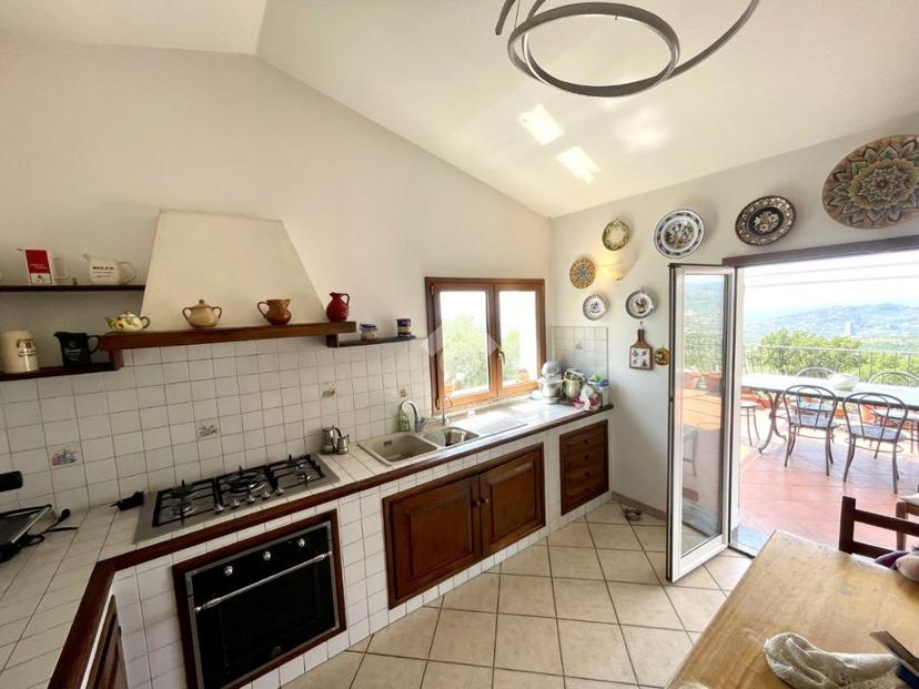 Casa indipendente, Imperia — foto 5 di 5