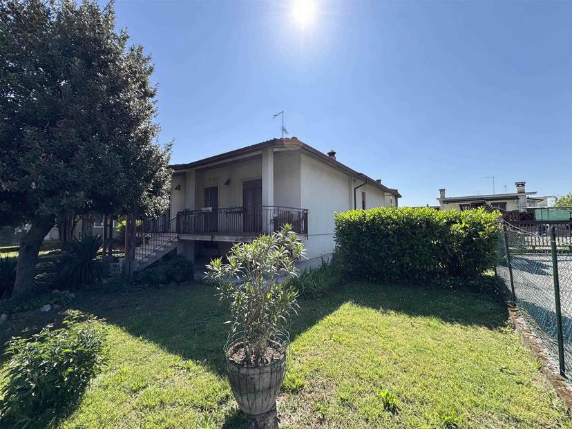 Casa indipendente in Via San Daniele, Sovizzo — foto 2 di 5