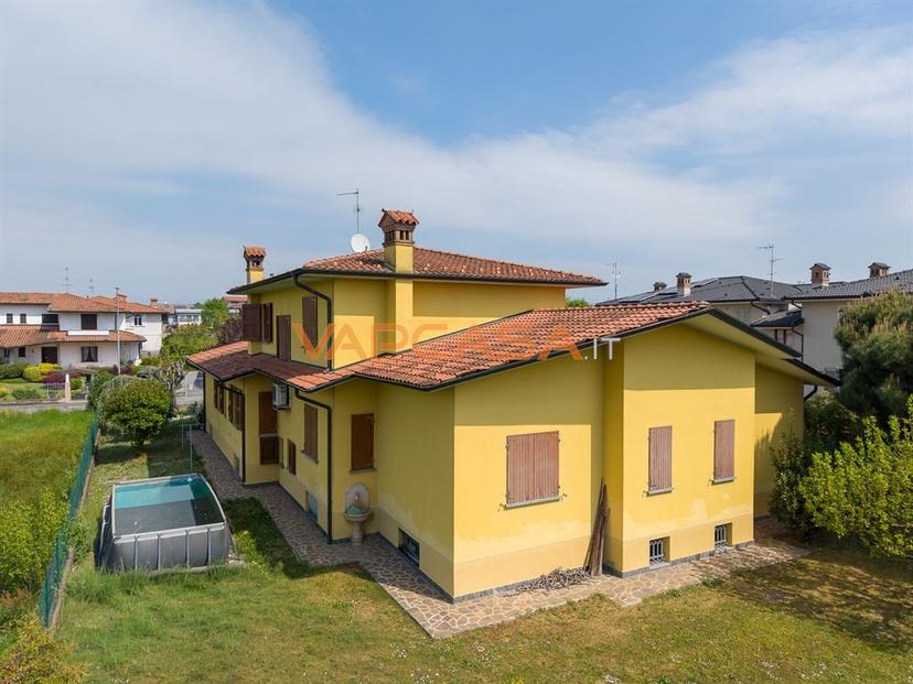 Bilocale in Via Rossini, Lurano — foto 3 di 5