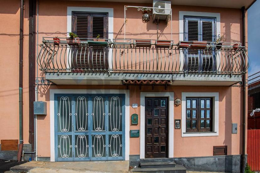 Casa indipendente in Giuseppe Mangano 35, Zafferana Etnea — foto 5 di 5