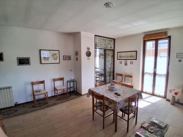Bilocale in Via Giuseppe Mazzini 37, Omegna — foto 2 di 5