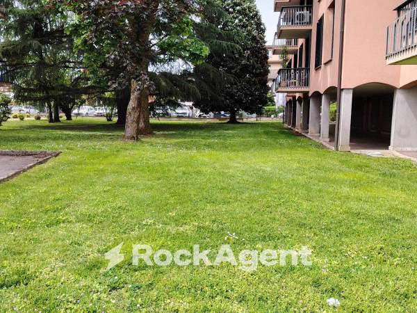 Quadrilocale in Via Alcide De Gasperi 3a, Travacò Siccomario — foto 2 di 5