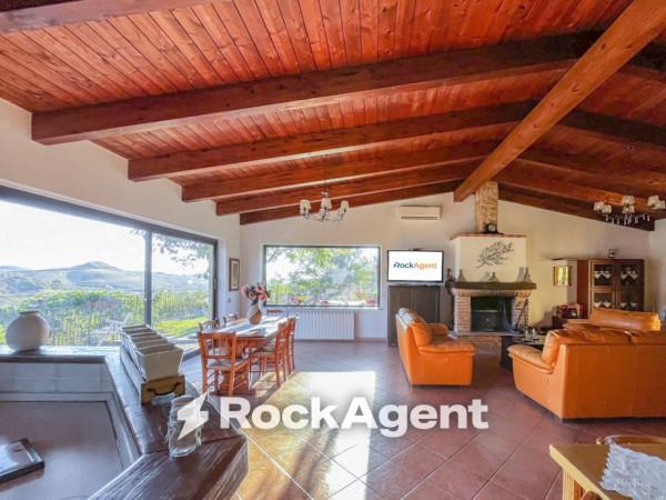 Villa in Contrada Donnantona 19, Borgia — foto 5 di 5