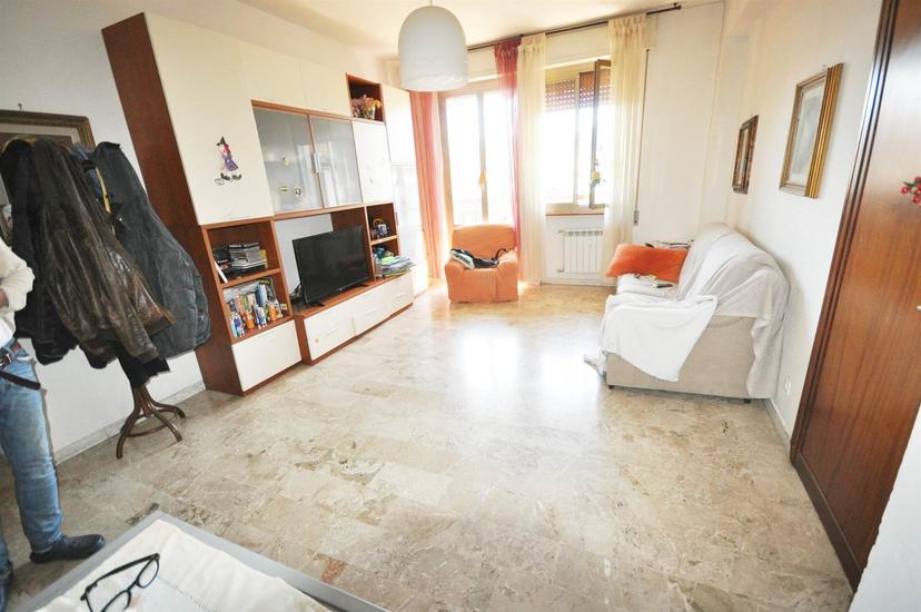 Quadrilocale, La Spezia