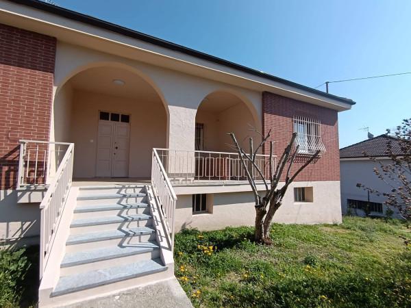 Villa in Via Giuseppe Garibaldi 1, Cossombrato